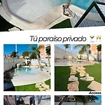 Tu Playa Paradisiaca Privada Nyaraló *